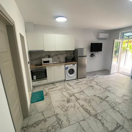 Къща За Гости Несебър Apartment *